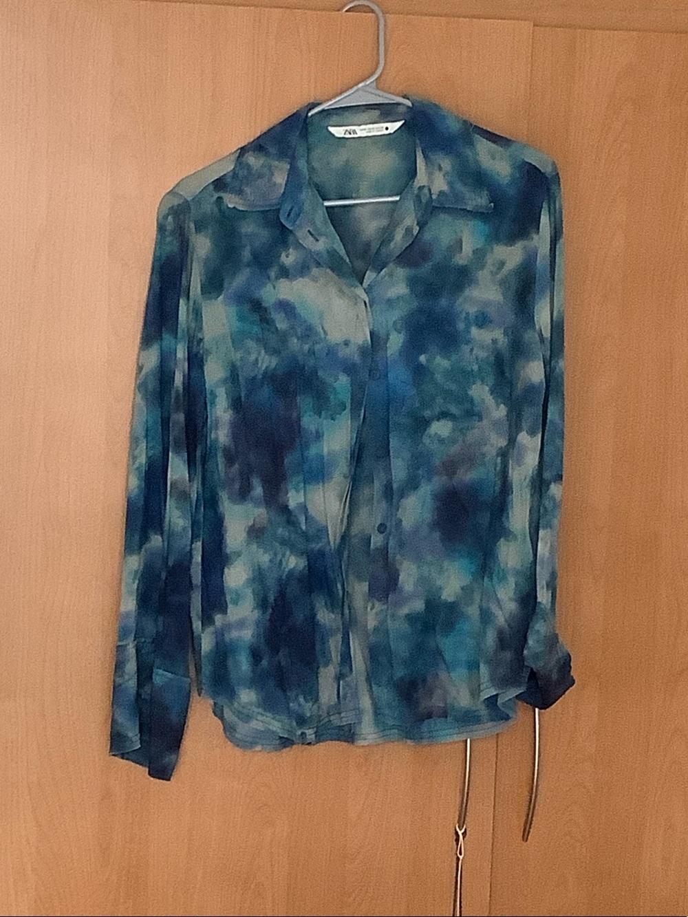 Zara women  Blue Tie-Dye Button Down Shirt